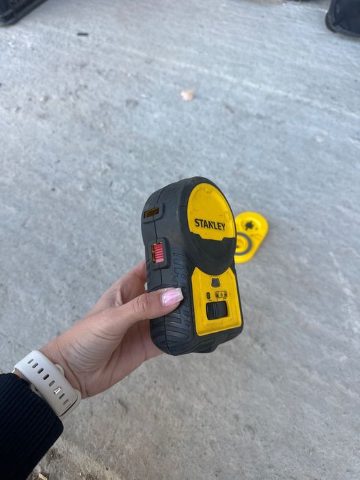 stanley cross line laser