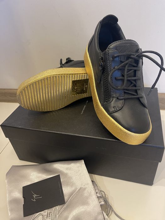 Дамски обувки Giuseppe Zanotti