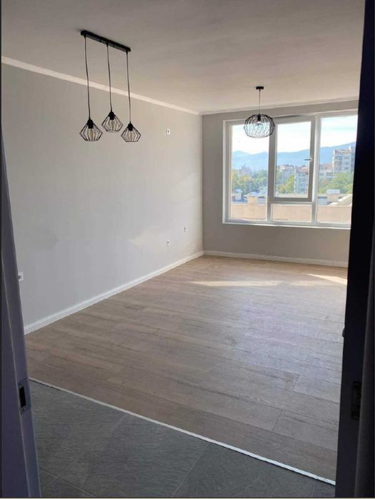 Продава се Двустаен апартамент в Пловдив, Тракия - 68 кв.м за 1390 €/кв.м - Снимка #3