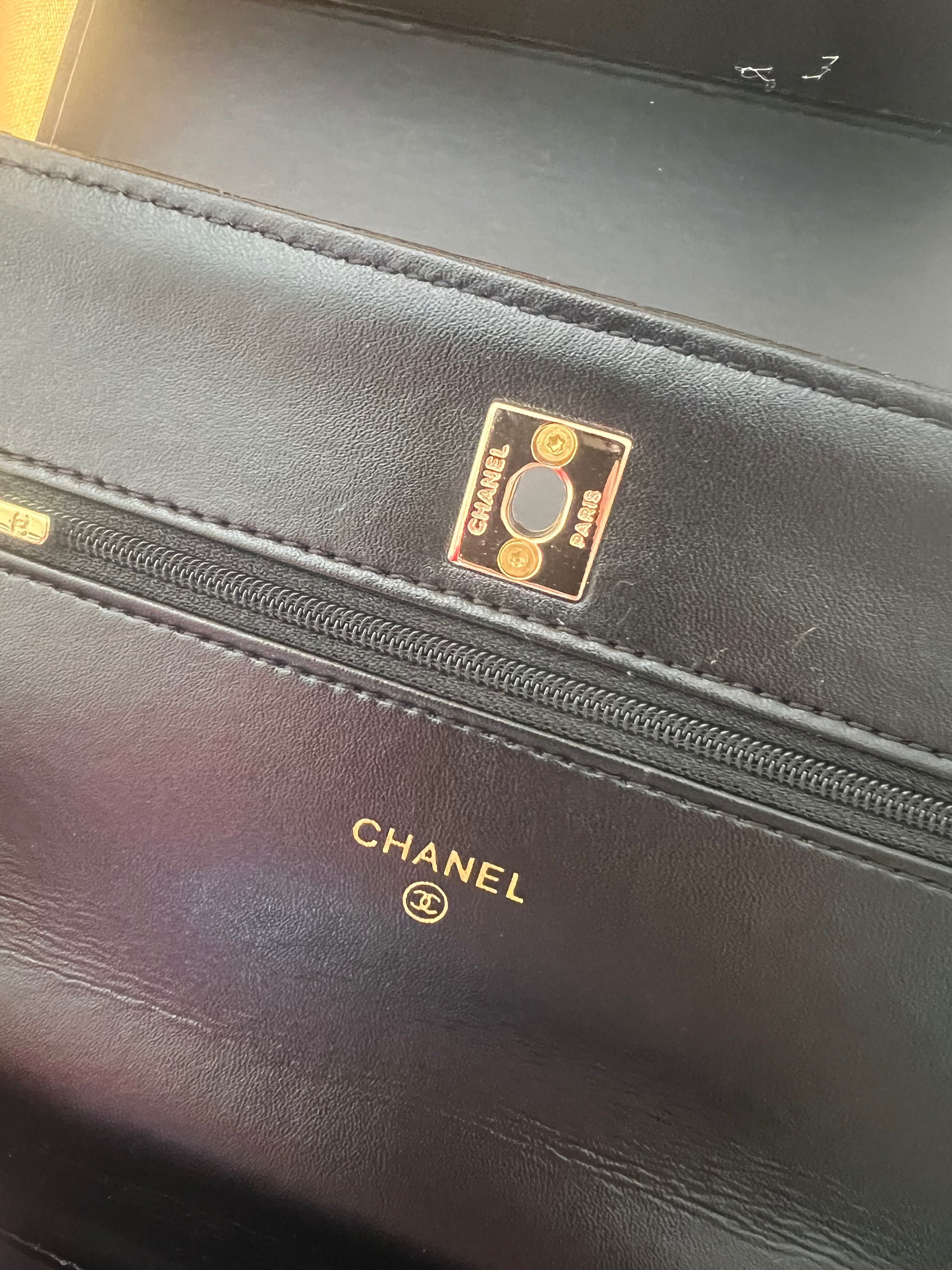 Кожена чанта Chanel