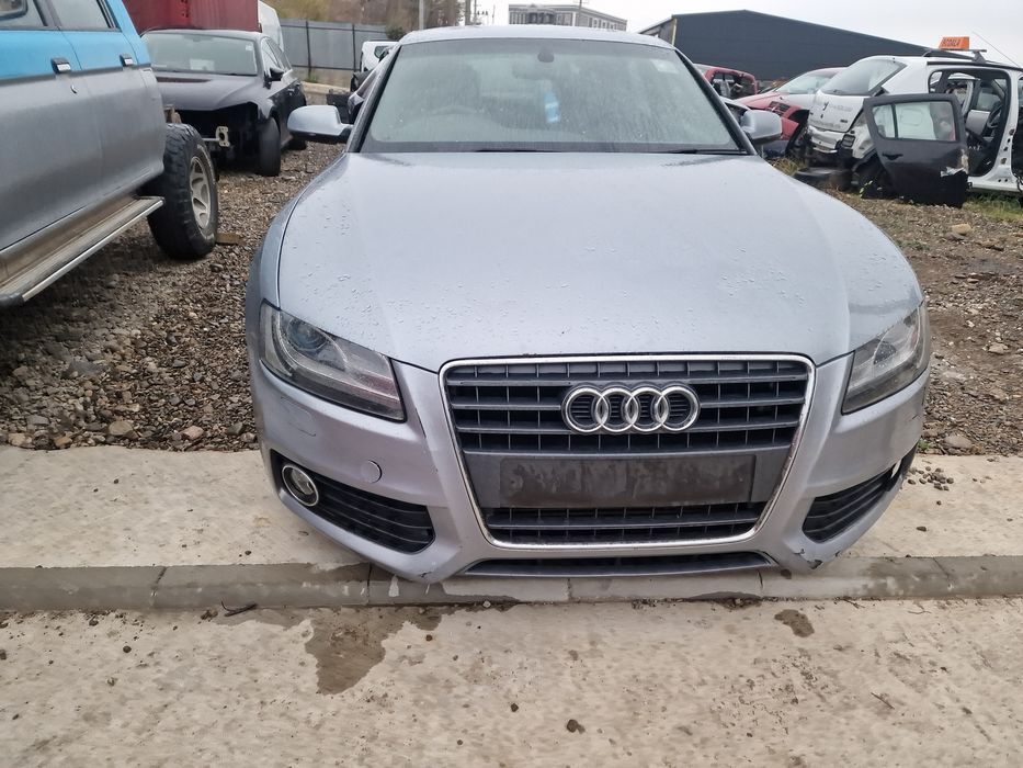 Dezmembrez Audi A5 2.0 CAHA și 2.0 TFSI CDN pachet S line an 2010