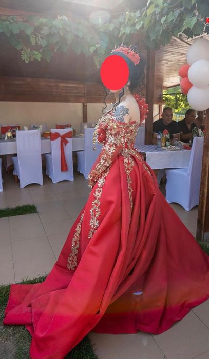 Официална рокля в отлично състояние