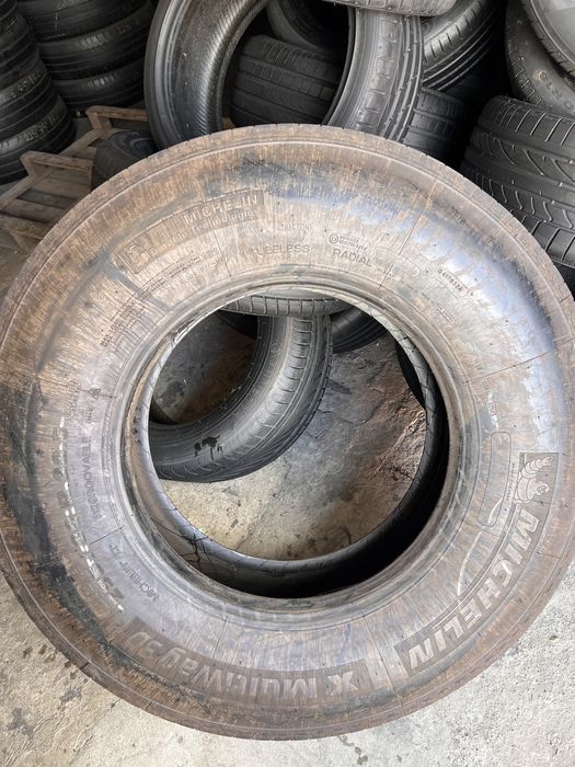 2 anvelope camion/autocar 295/80/22.5 Michelin !
