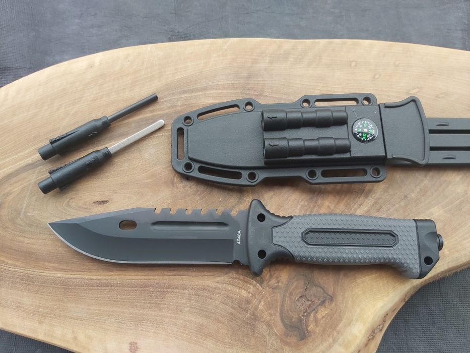 Тактически нож с кания,компас,запалка,свирка и точило,ТК302