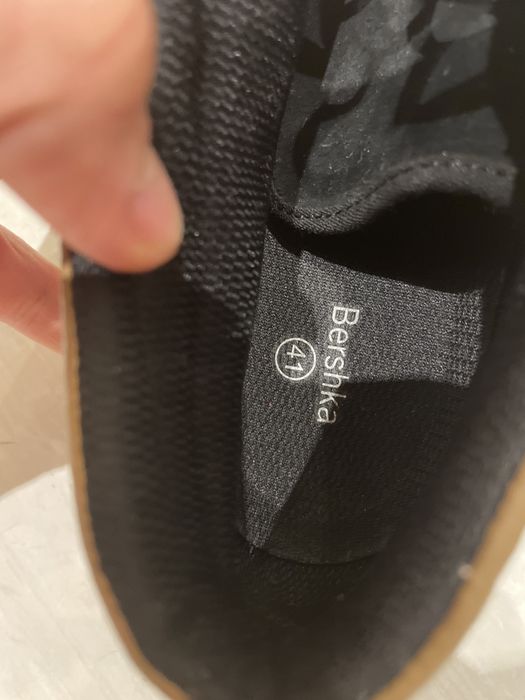 Pantofi Bershka Man marimea 41 camo piele intoarsa sneakers barbati