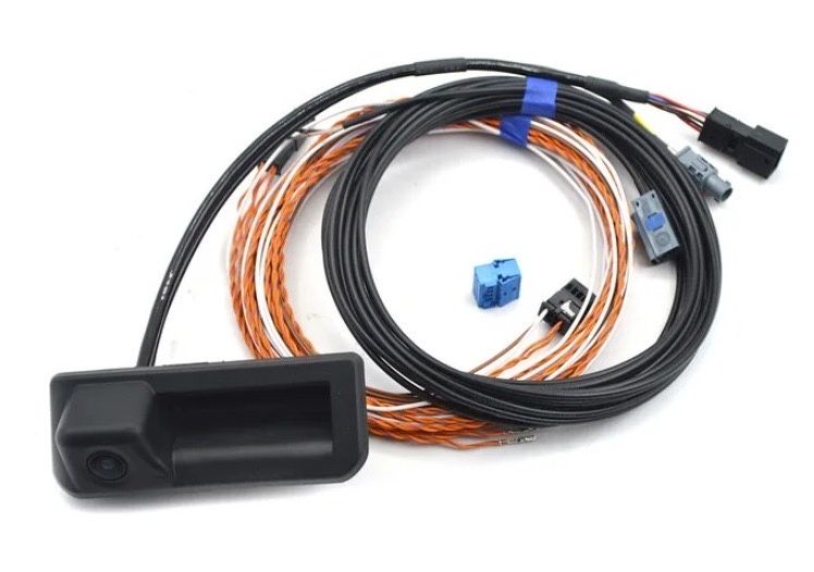 Camera asistenta parcare Audi A4/Q5 cu ghidare originala 8W8827566D