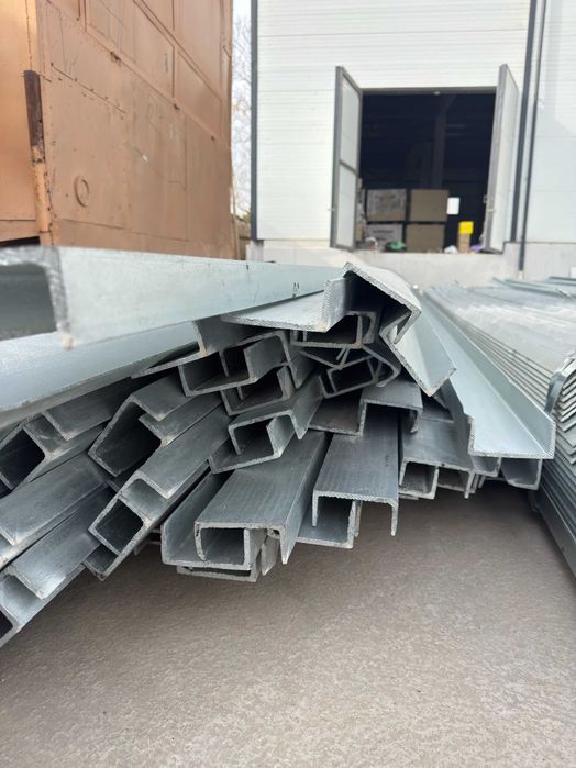 Оцинкованные швеллеры Оптом дона 槽钢   6  метр
