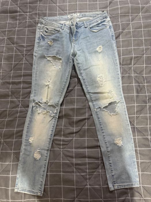 Джинсы женские серые