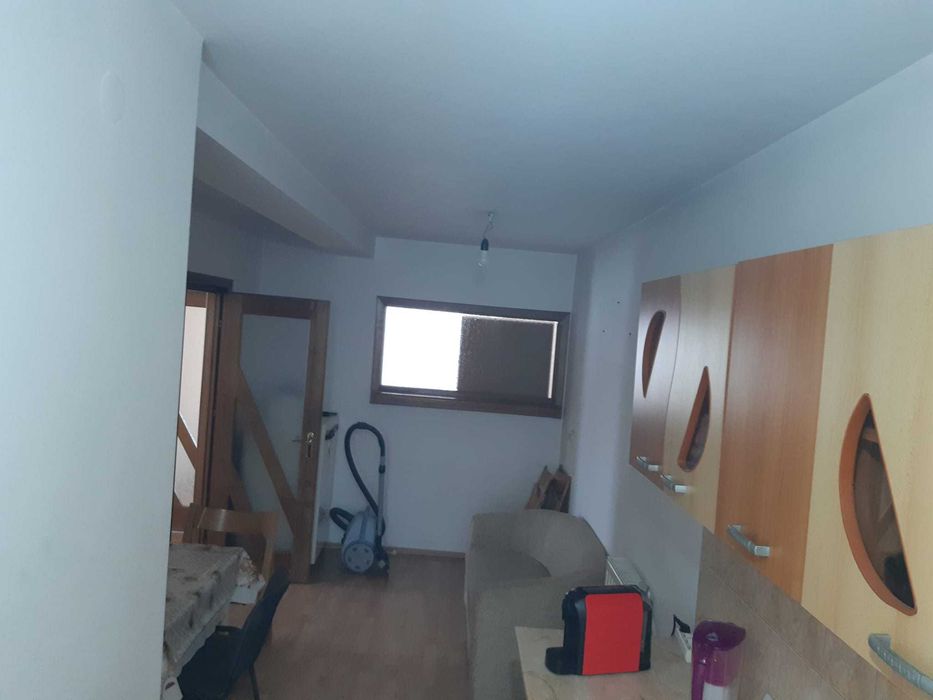 Închiriez spațiu pentru birouri