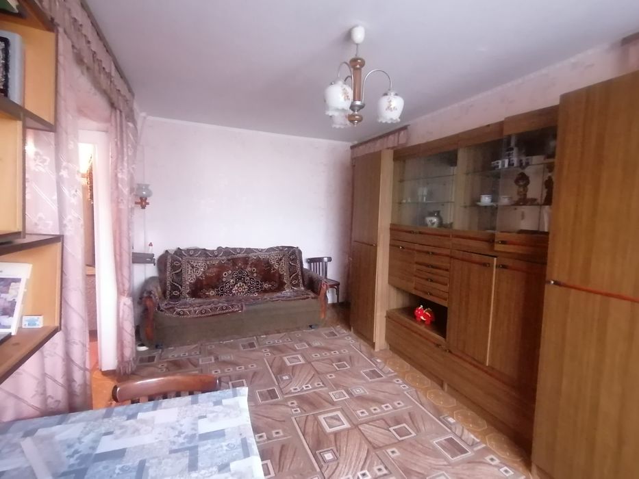 Продам 3-х комнатную квартиру в центре