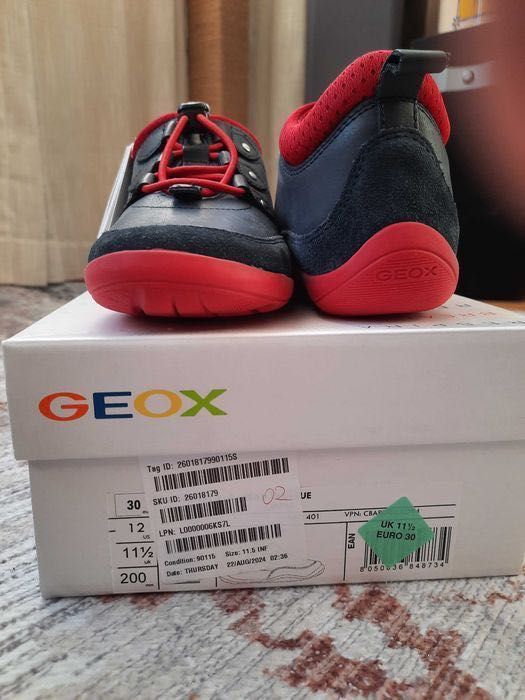 Geox детски есенни обувки от набук