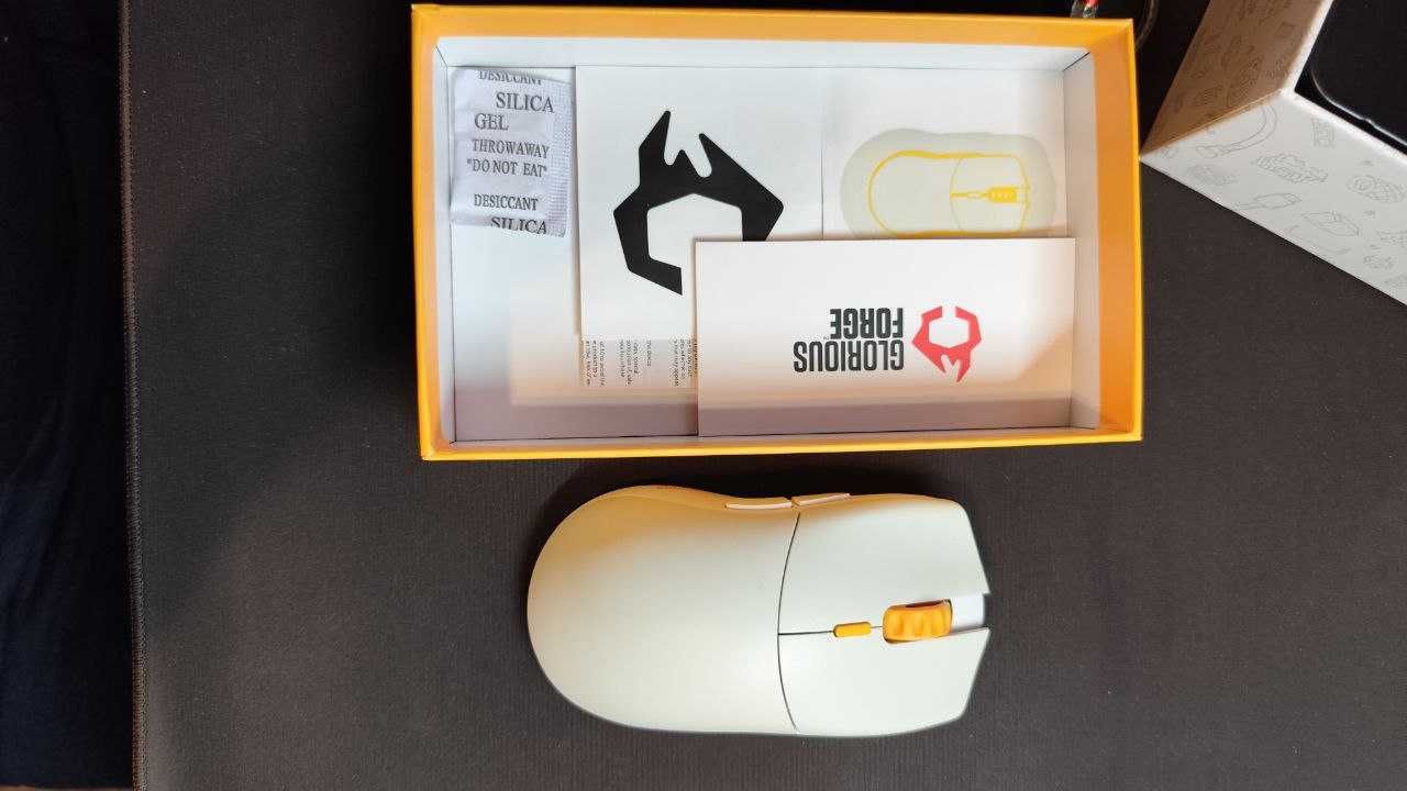 Мышь Glorious Series One Pro Wireless