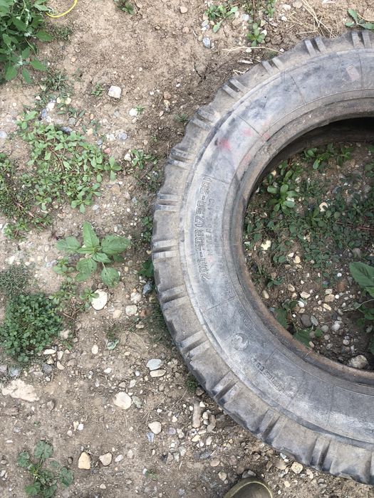 Piesa cauciucuri remorci 750 ,825,900,1000 pe r 20