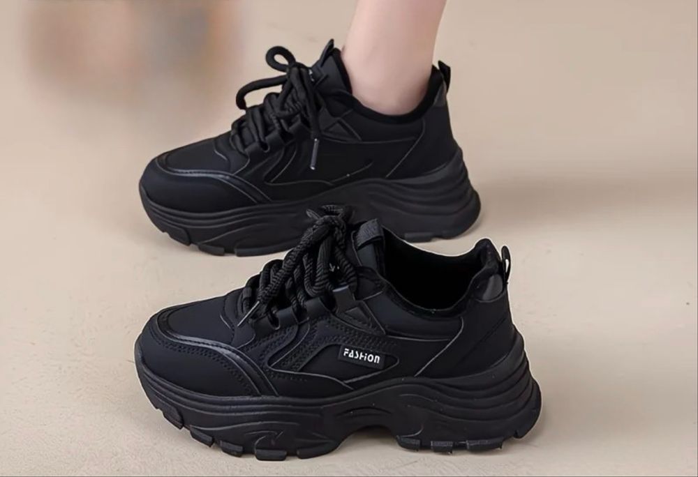 Кроссовки зимние