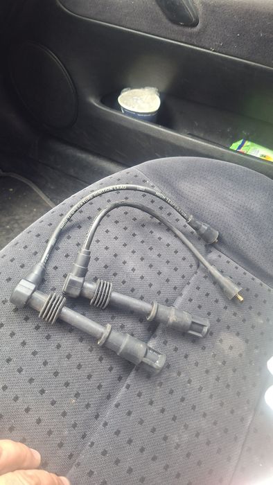 кабели и щекери за свещи ауди а4 / паса б5 бензин 1.8 125 коня