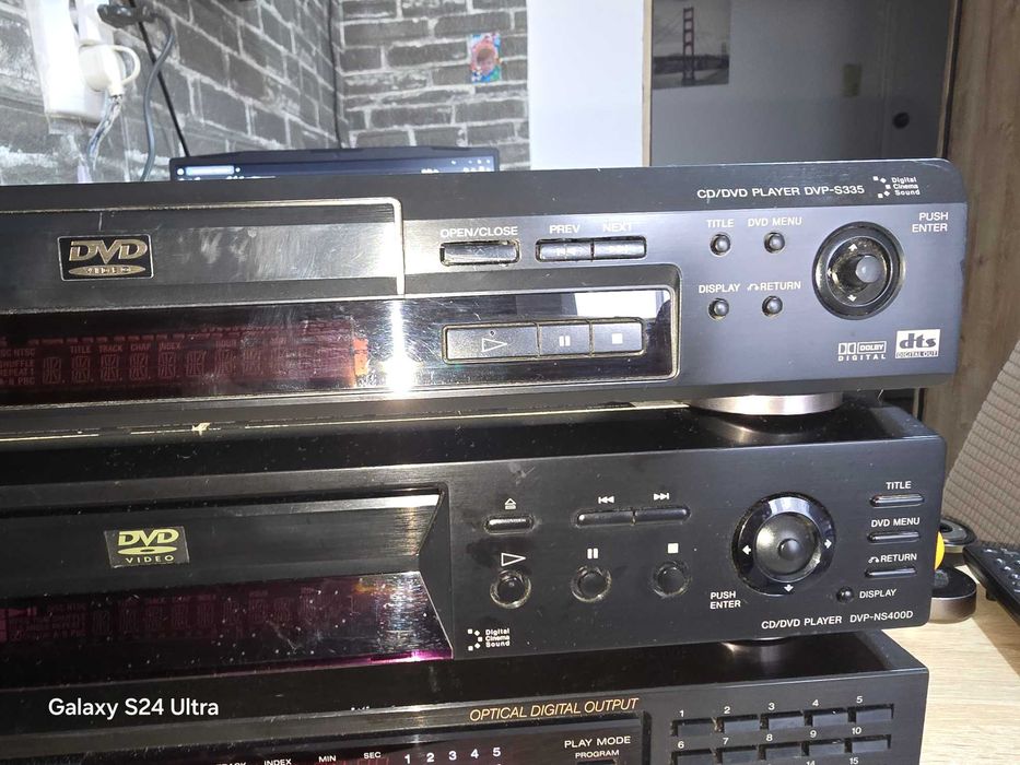 Bluray Disc Player 3D Samsung F5500 DVD Sony