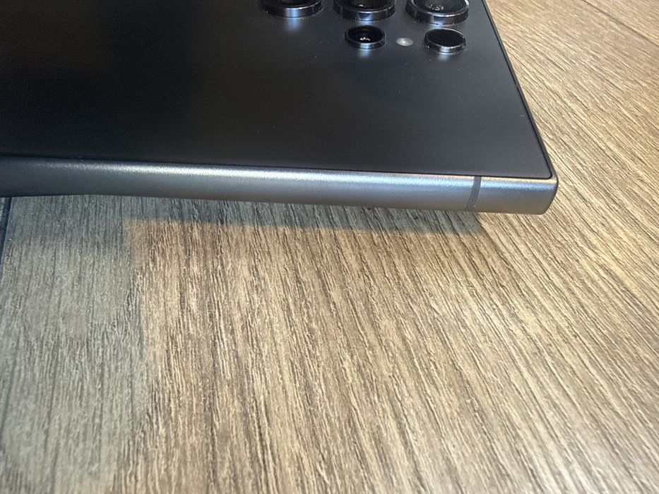 Samsung s24 ultra 12/256gb Перфектен!