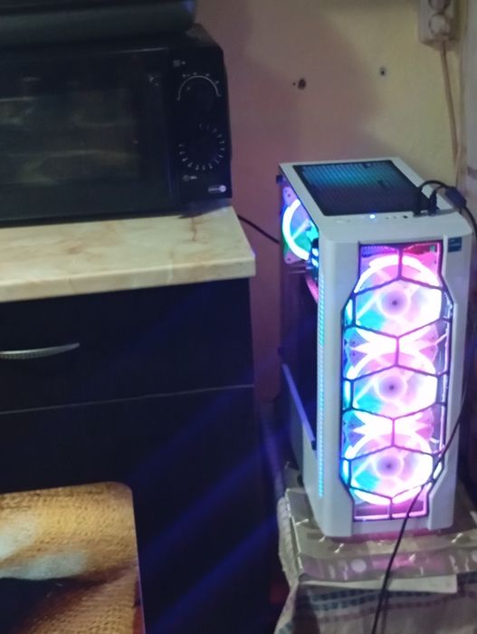 PC gaming i5 13400f