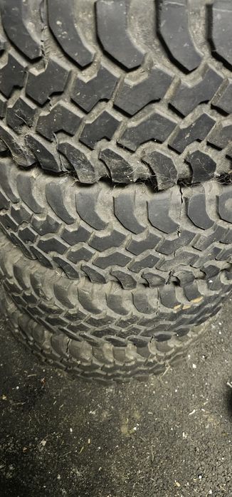 Set 4 anvelope DAKAR 215/65 R16 cu jante originale Land Rover