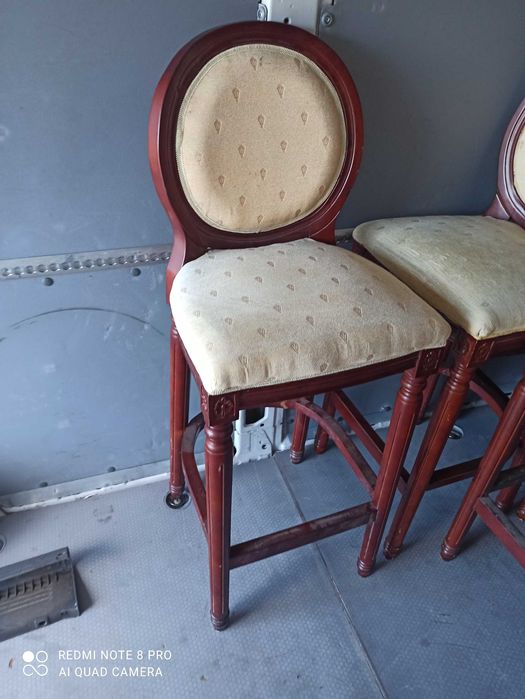 Бар столове дървени