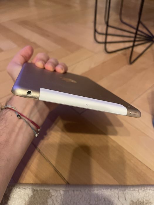 Apple iPAD mini 3 Gold A1600 fara defecte