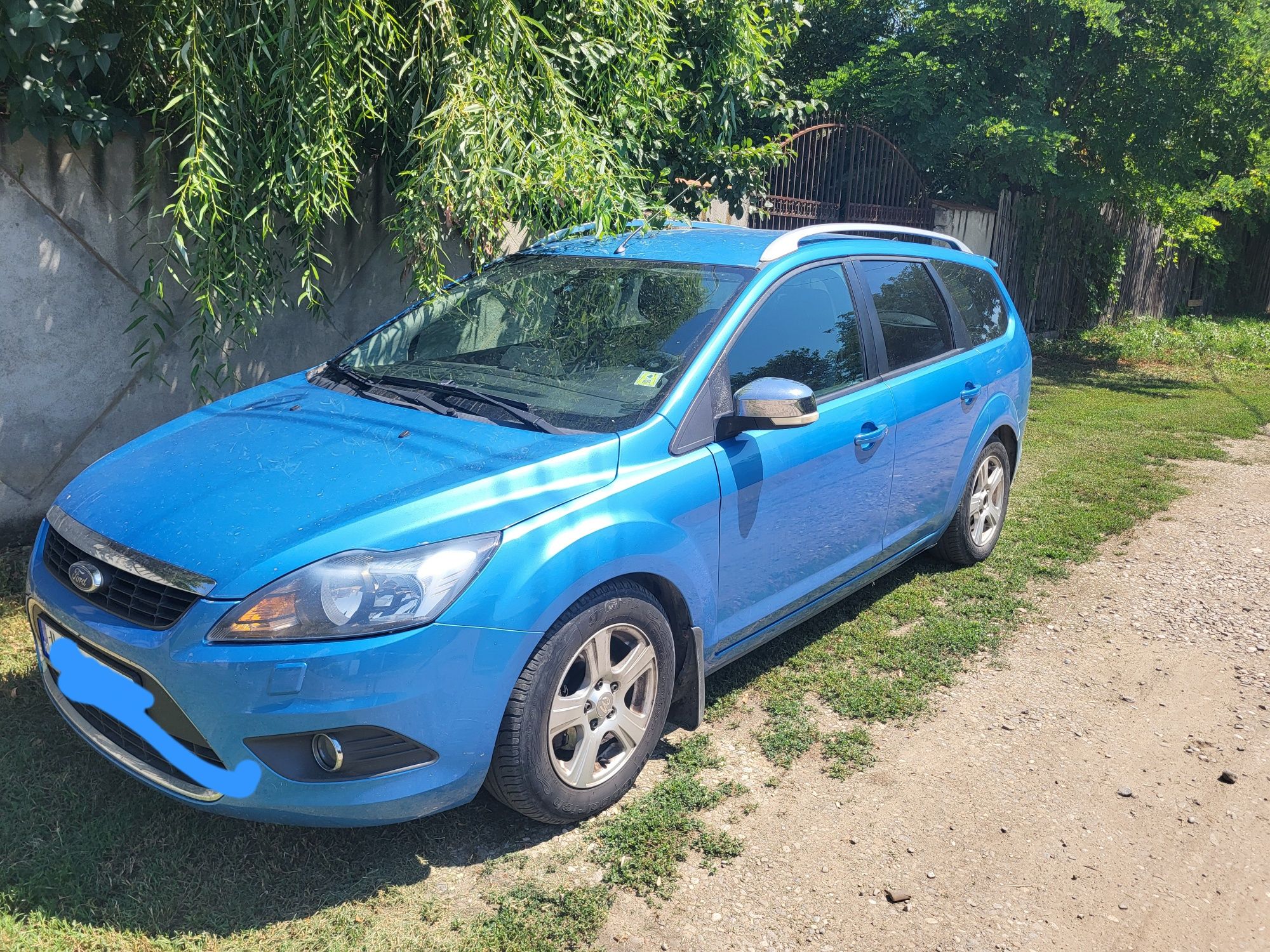 Vând sau schimb Ford focus 2