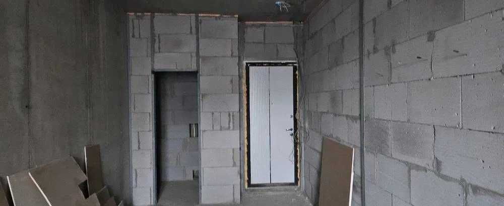 1 комнатная квартира, коробка 31м2 кадастр есть, Шайхонтохур РОВД