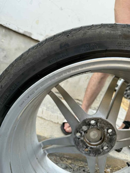 Vand jante BMW Vennom R20