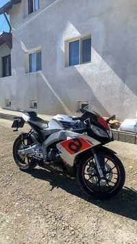 Aprilia rs4 2017