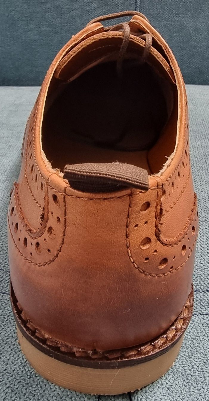 ASOS DESIGN brogue shoes in tan leather with faux crepe sole