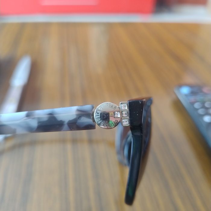 Слънчеви очила FURLA