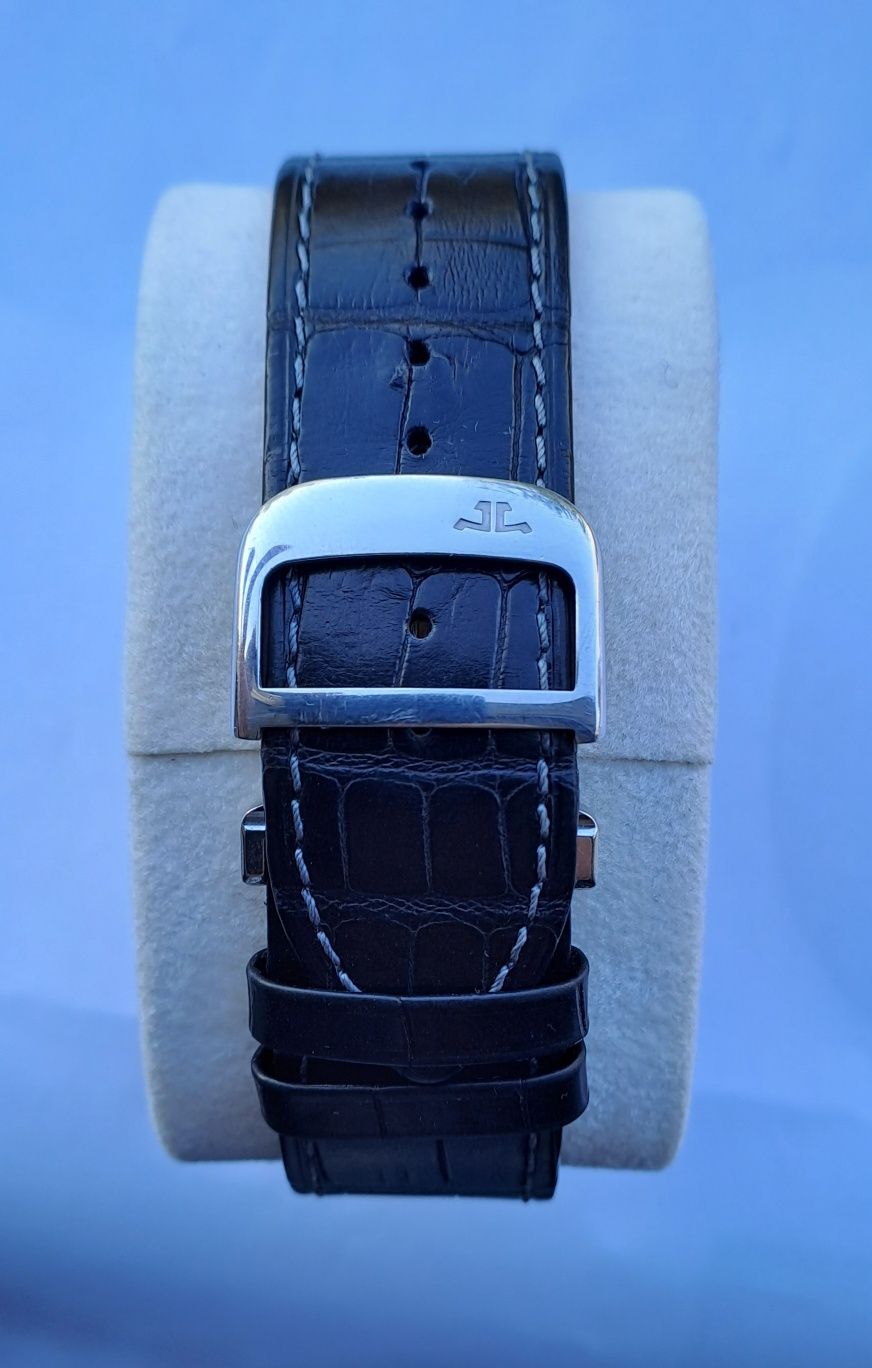 Бартер! Jaeger-LeCoultre Reverso Squadra GMT Chronograph