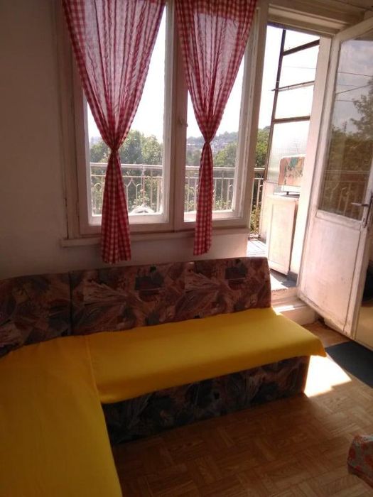 Изгоден ДВУСТАЕН  апартамент в кв. Мараша