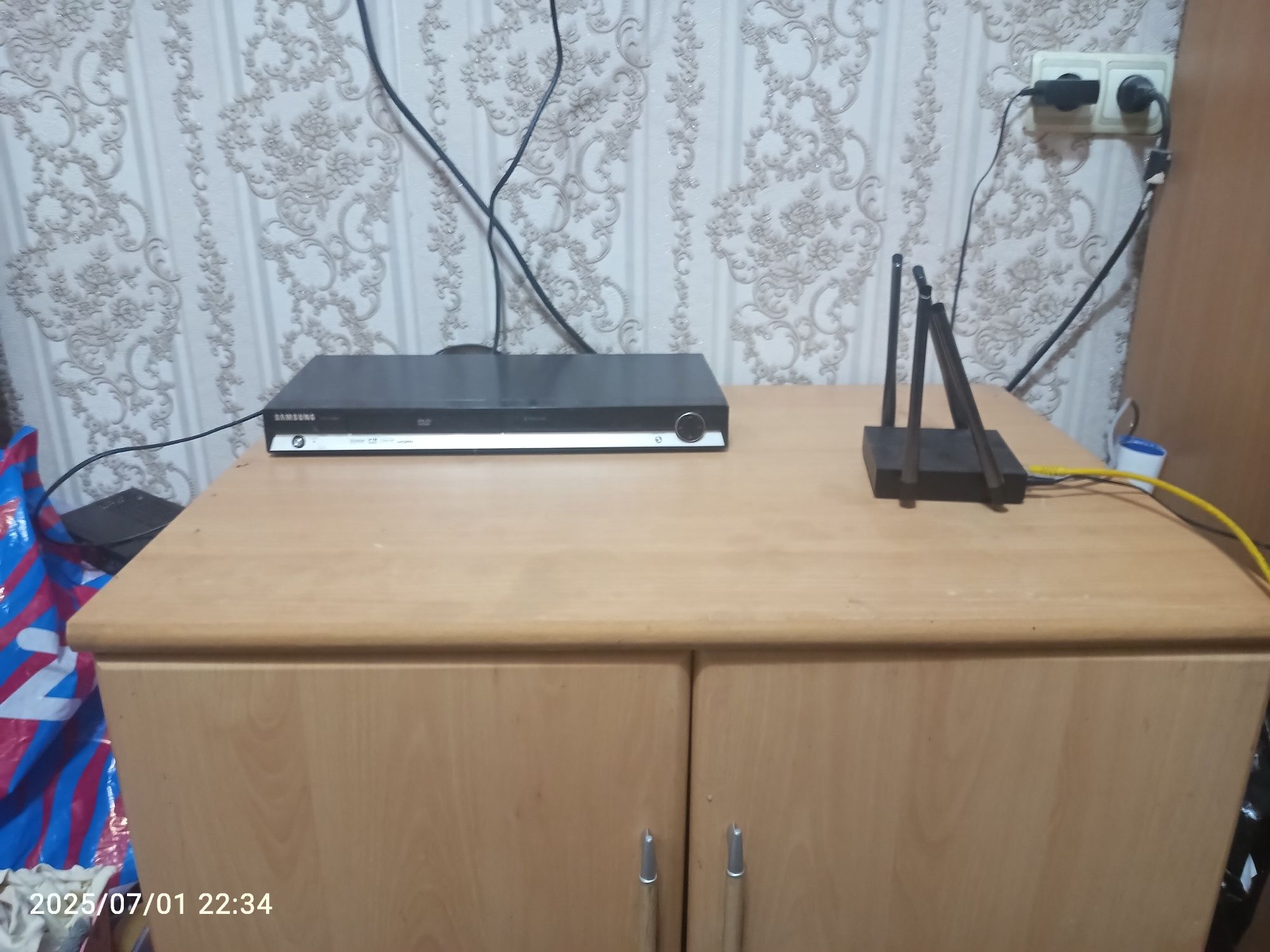 Тумба универсальная