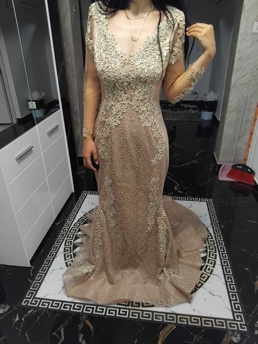 Rochie de seară elegantă