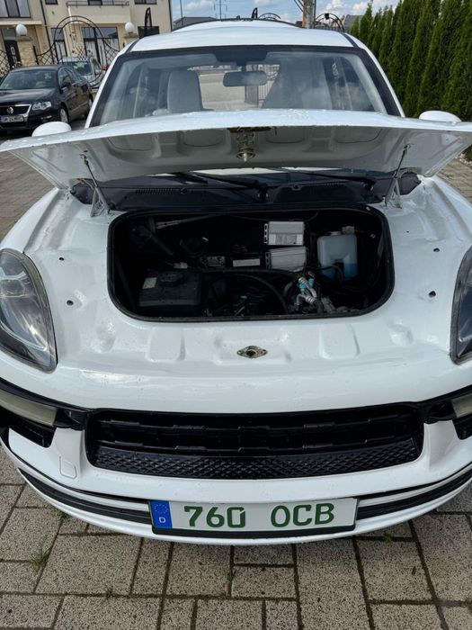 Masina ce poate fi condusa de la 16 ani cu b1