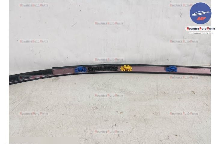 Декоративен Облицовъчен Елемент Таван Дясна Страна оригинален Мерцедес