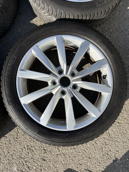 Jante Roti VW 17 inch 5x112 anvelope iarna Michelin