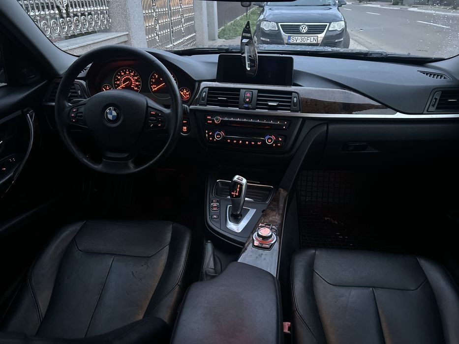 Vand BMW seria 3 328i