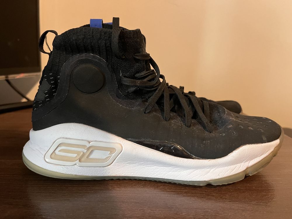 Under armour Curry 4 more dimes