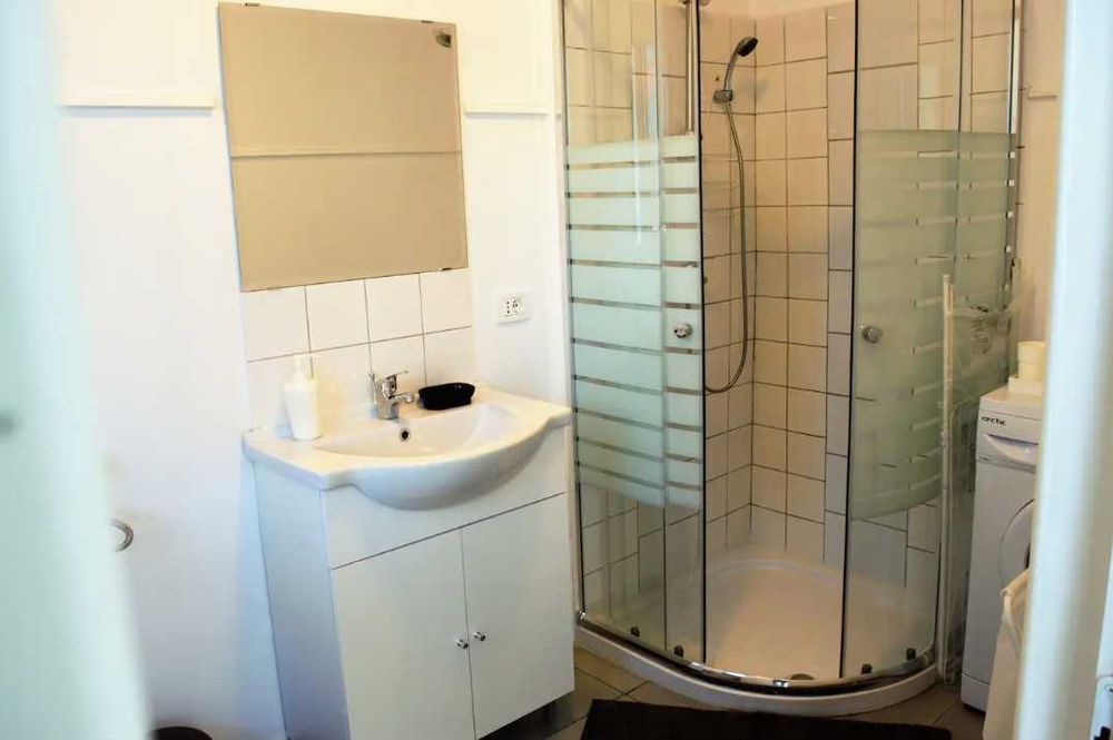 Дава се под наем Едностаен апартамент в Пловдив, Каменица 1 - 40 кв.м за 198.9 € - Снимка #3