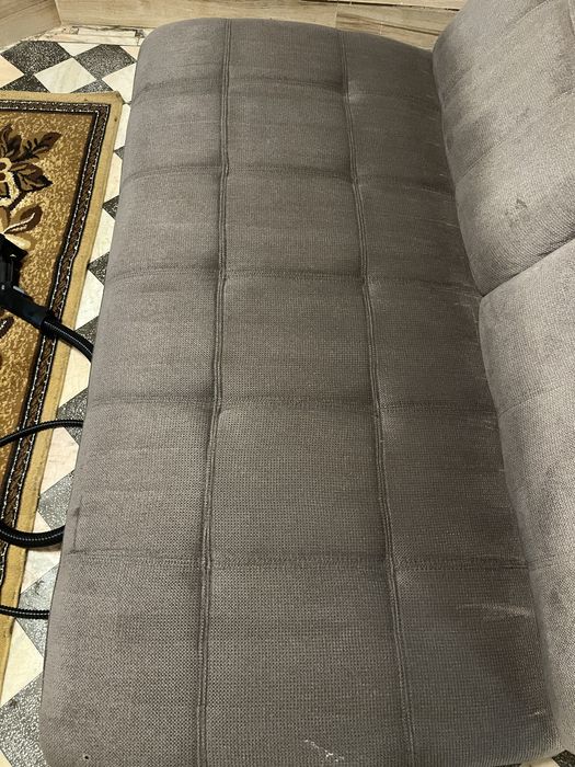 Servicii de curatenie canapele-covoare