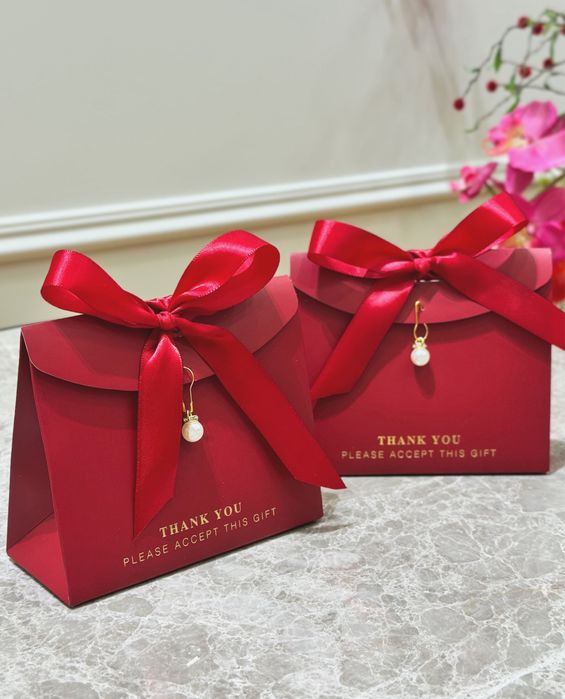 Фотиха Келин Салом Совга