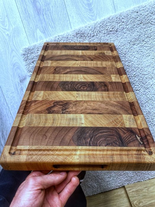 Platou rustic din nuc, tocator lemn masiv, platou lemn de nuc