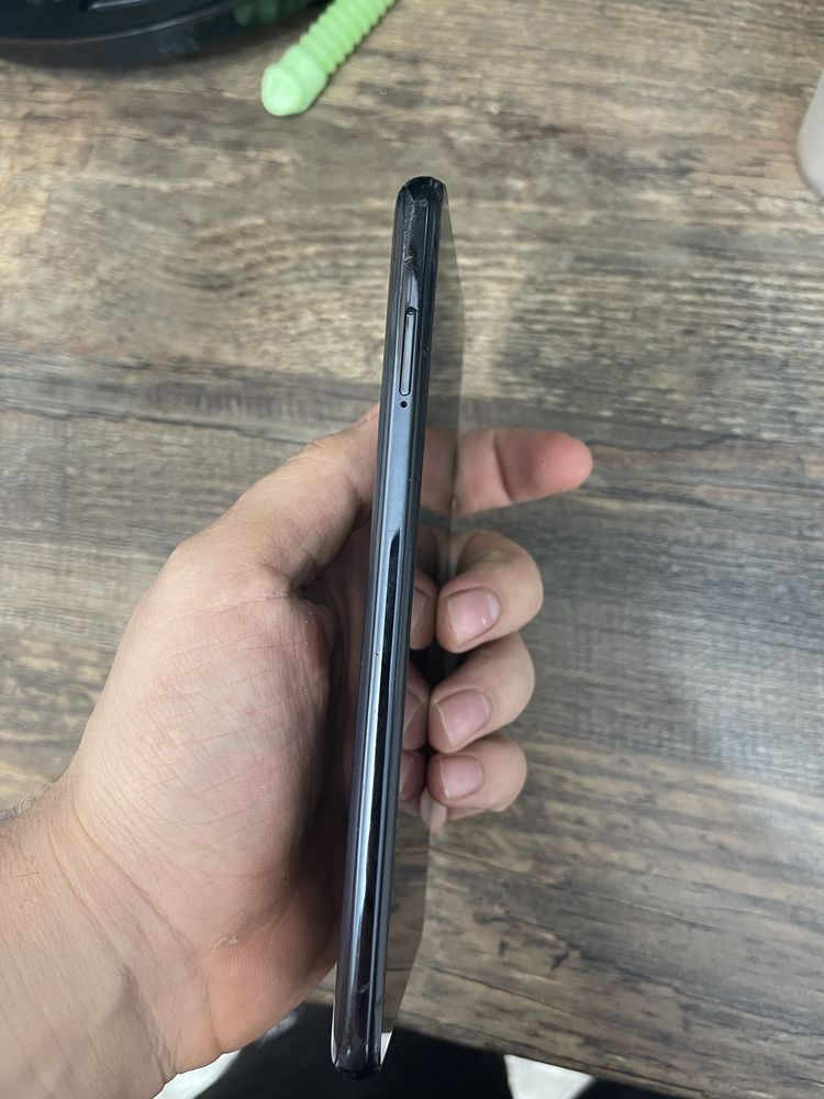 Телефон Xiaomi Poco X3