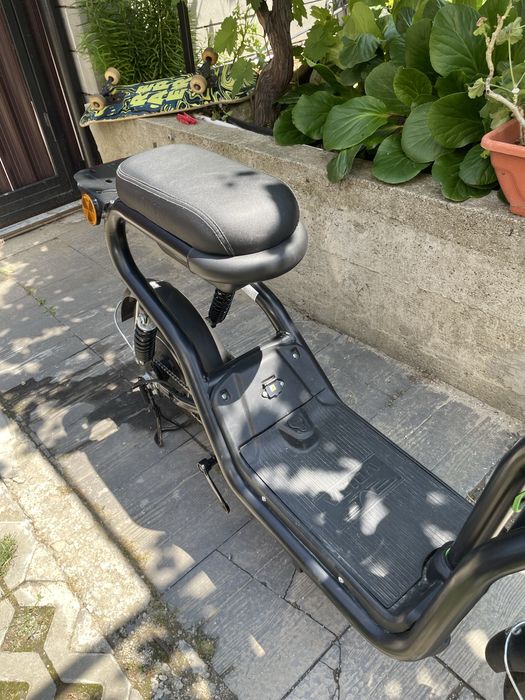 Scuter Electric Fara Permis Volta VSM