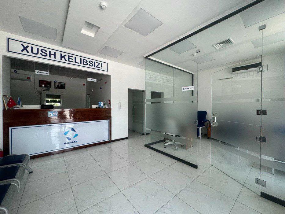 Махтумкули ул.м-в Ташсельмаш , Капитал Банк 140 кв.м первая линия