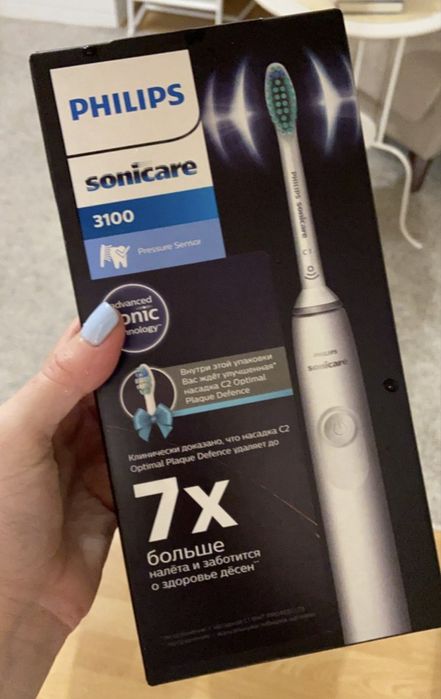 Зубная щетка.Новая!