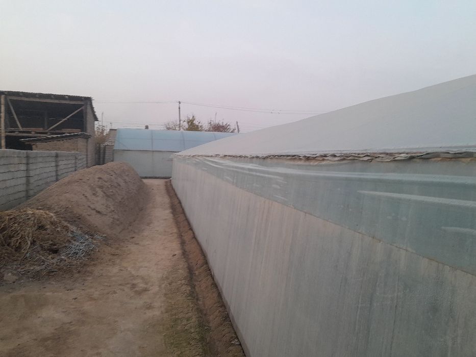 Уй сотилади 8 сотих