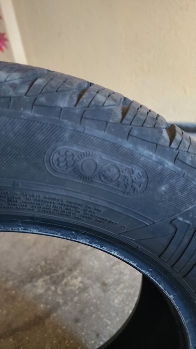 195/60 15 all season